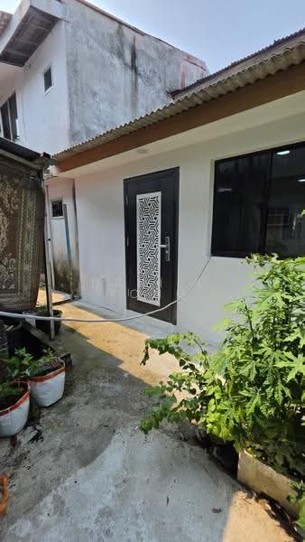 2-storey Terraced House for Sale in Taman Menara Maju (Klang) - Daniel Yong - Exterior - PropertyGuru.com.my
