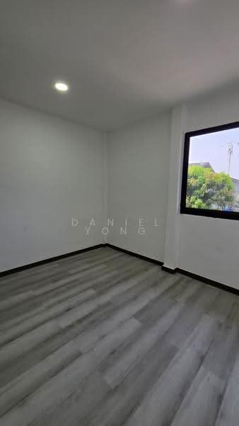2-storey Terraced House for Sale in Taman Menara Maju (Klang) - Daniel Yong - Interior - PropertyGuru.com.my