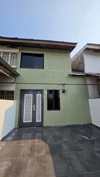 2-storey Terraced House for Sale in Taman Menara Maju (Klang) - Daniel Yong - Exterior - PropertyGuru.com.my