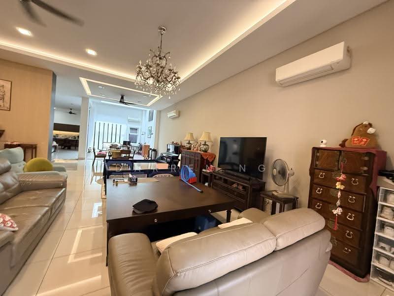 Terraced House for Sale in Temasya Glenmarie (Glenmarie) - Darren Ng - Living Room - PropertyGuru.com.my