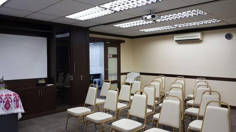 Shop / Office for Sale in Pusat Bandar Puchong (Puchong) - Steve Ong - Meeting Room - PropertyGuru.com.my