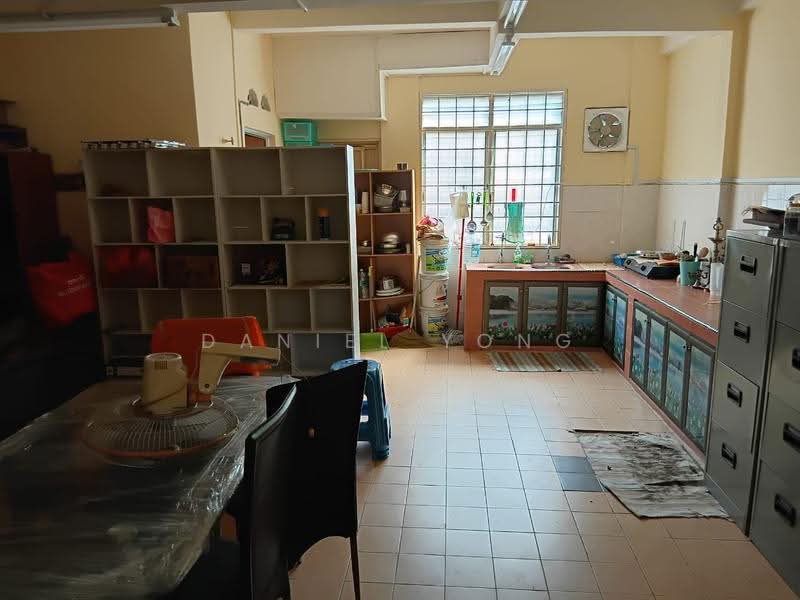 2-storey Terraced House for Sale in Bandar Mahkota Cheras (Cheras) - Daniel Yong - Kitchen - PropertyGuru.com.my