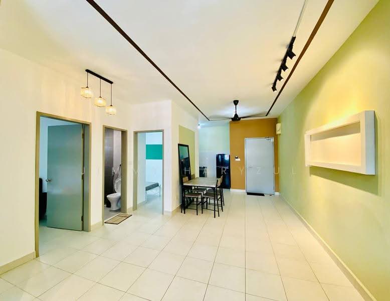 Kediaman Servis untuk Disewa di Flora Residency - Jimmy Haryzul - Living Room - PropertyGuru.com.my