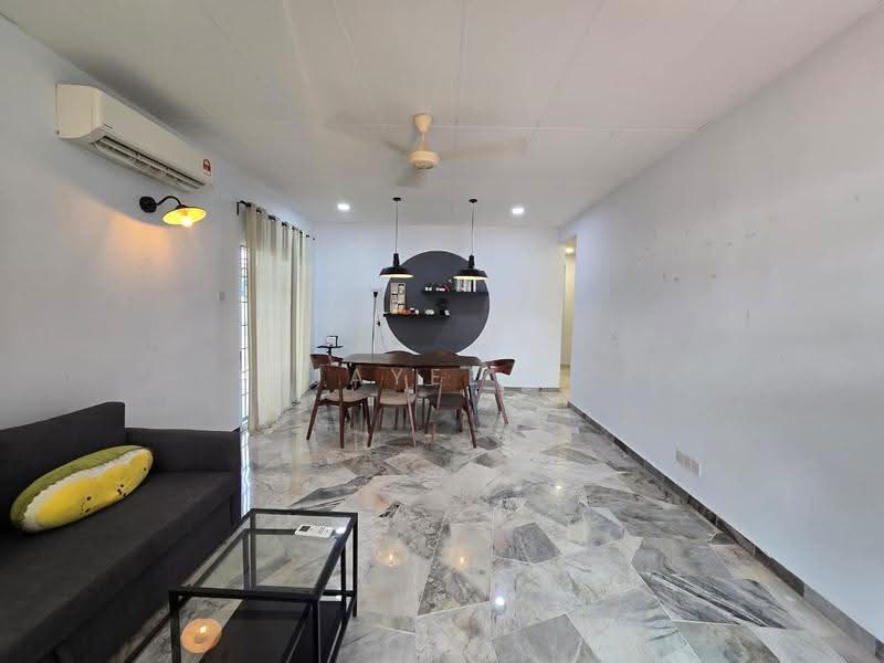 2-storey Terraced House for Sale in Eco Forest (Semenyih) - Jayee . - Living Room - PropertyGuru.com.my