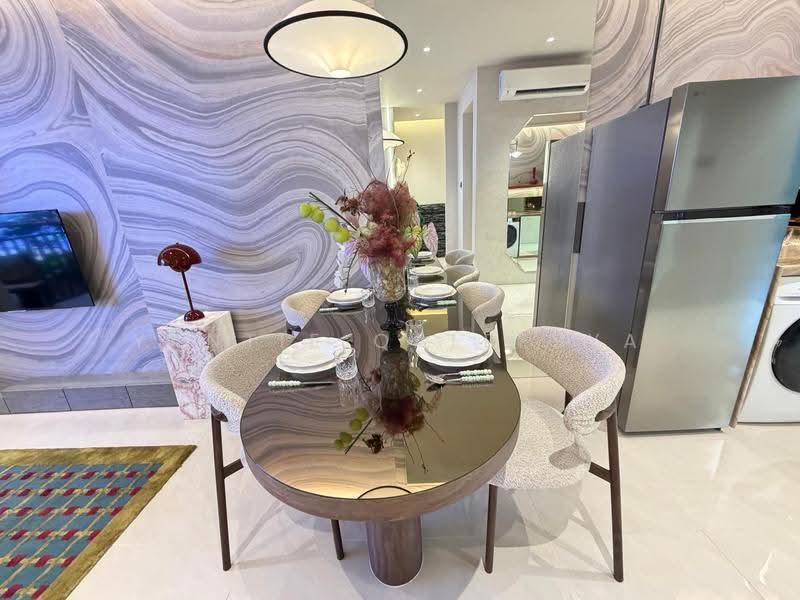 Kediaman Servis untuk Dijual di Arte Star - Yantie Qaleesya - Dining Room - PropertyGuru.com.my
