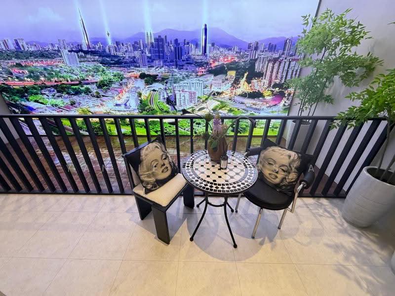 Kediaman Servis untuk Dijual di Arte Star - Yantie Qaleesya - Balcony - PropertyGuru.com.my