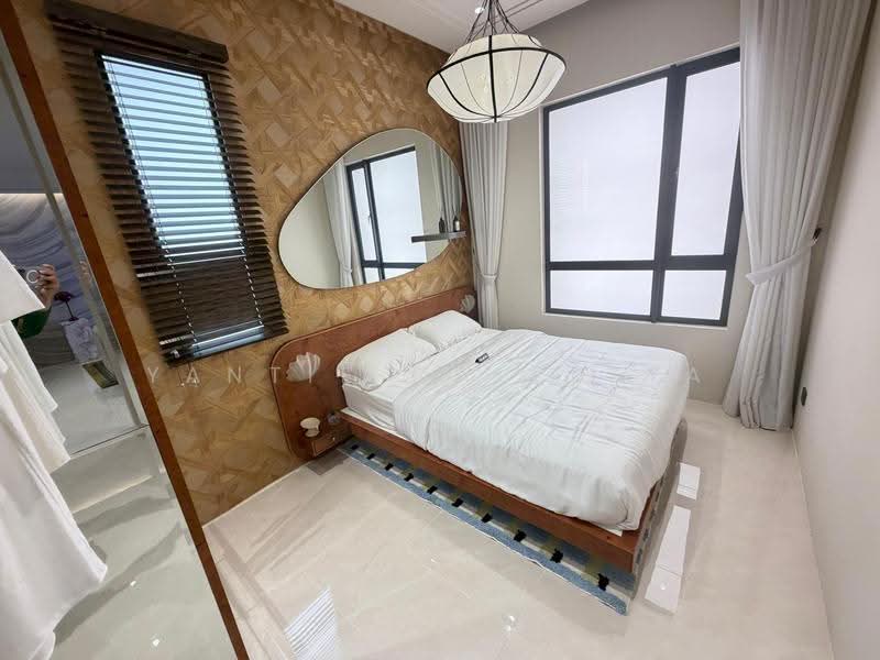 Kediaman Servis untuk Dijual di Arte Star - Yantie Qaleesya - Bedroom - PropertyGuru.com.my