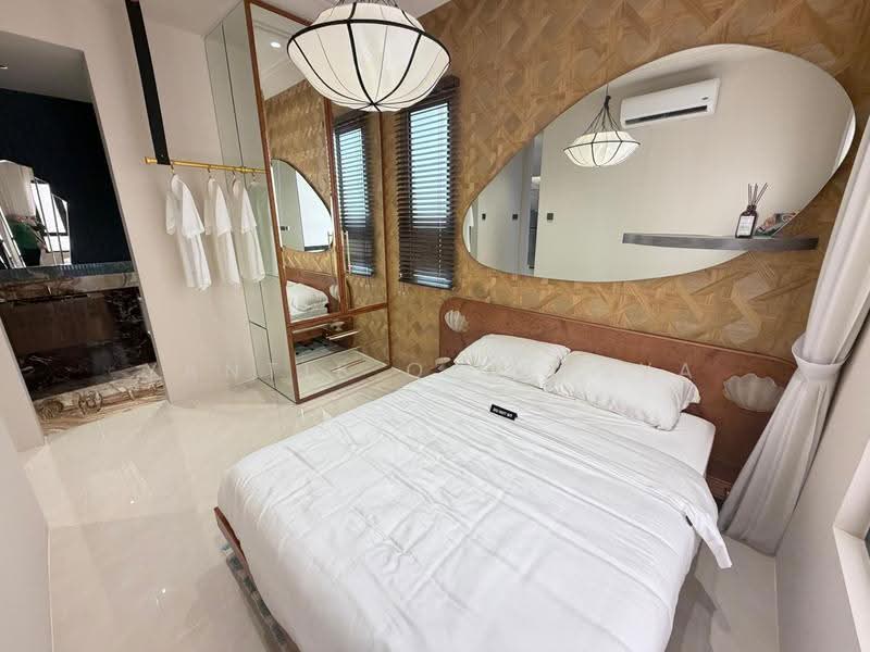 Kediaman Servis untuk Dijual di Arte Star - Yantie Qaleesya - Bedroom - PropertyGuru.com.my