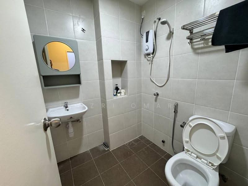 2-storey Terraced House for Sale in Puncak Alam (Selangor) - Fazri Omar - Bathroom - PropertyGuru.com.my