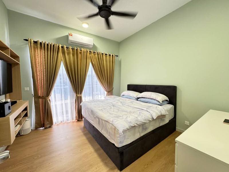 2-storey Terraced House for Sale in Puncak Alam (Selangor) - Fazri Omar - Bedroom - PropertyGuru.com.my