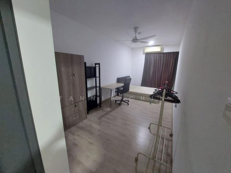 Kediaman Servis untuk Disewa di Emporis - Fannie Chin - Bedroom - PropertyGuru.com.my