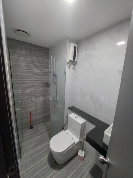 Kediaman Servis untuk Disewa di Emporis - Fannie Chin - Bathroom - PropertyGuru.com.my