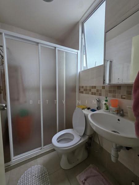 Kediaman Servis untuk Disewa di Casa Suites - Betty Ning - Bathroom - PropertyGuru.com.my