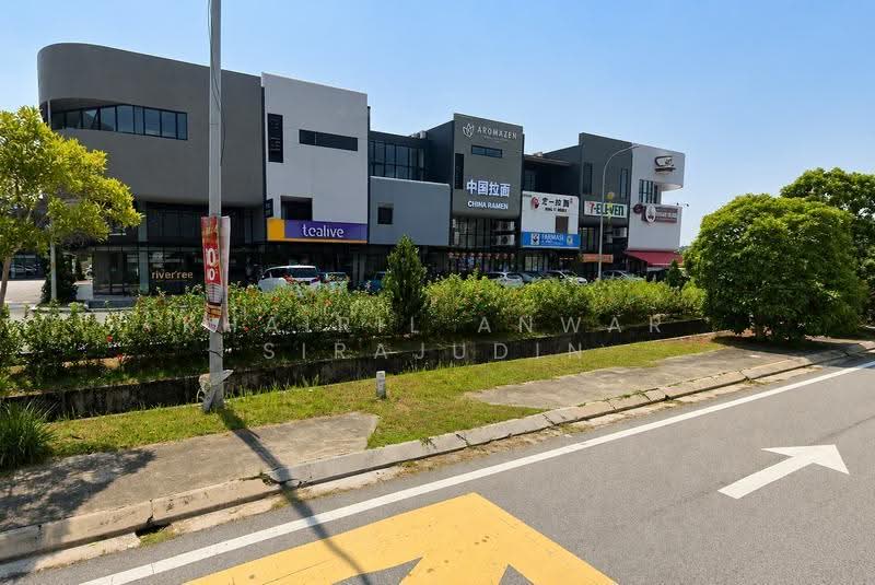 Kedai untuk Disewa di Bandar Bukit Raja (Klang) - Khairil Anwar Sirajudin - Exterior - PropertyGuru.com.my
