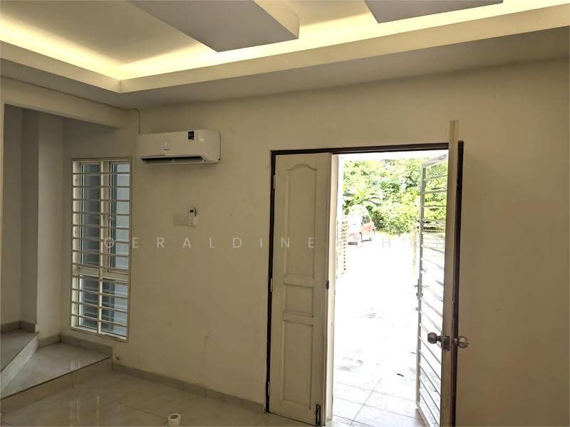Rumah Teres 2-Tingkat untuk Disewa di TAMAN PUCHONG UTAMA (Puchong) - Geraldine Chan - Interior - PropertyGuru.com.my