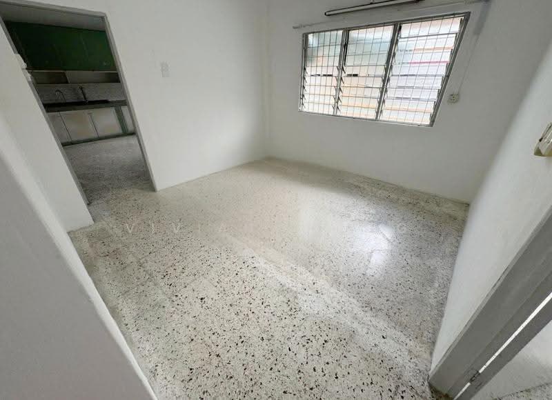 Semi-Detached House for Rent in Jelutong (Penang) - Vivian Chang - Kitchen - PropertyGuru.com.my