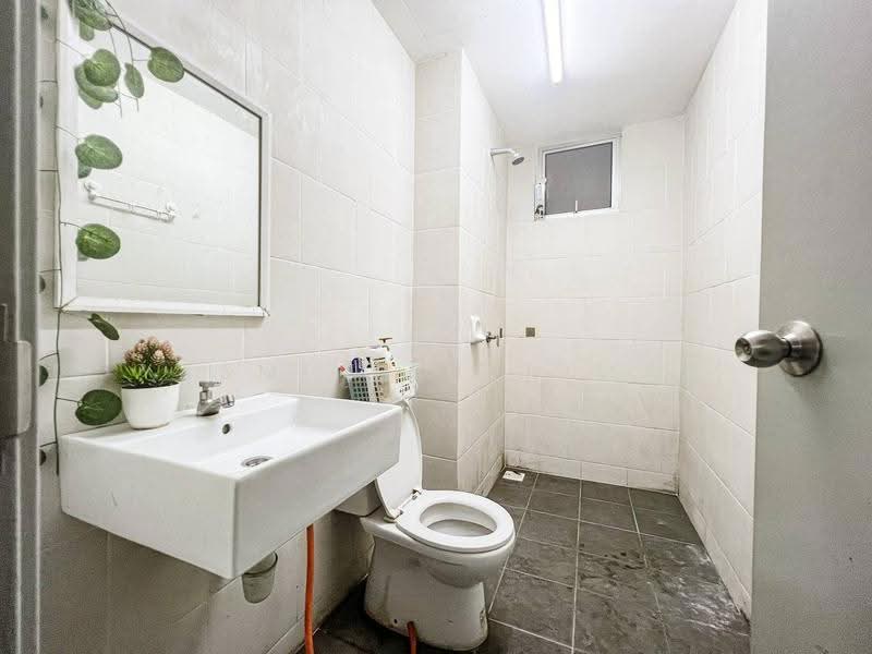 Apartment for Sale at Kenangan - Yasmin Sulaiman - Bathroom - PropertyGuru.com.my
