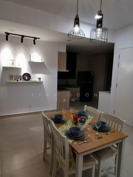 Service Residence for Sale at KL Gateway Premium Residences - Tian Soon Tan - Dining Room - PropertyGuru.com.my