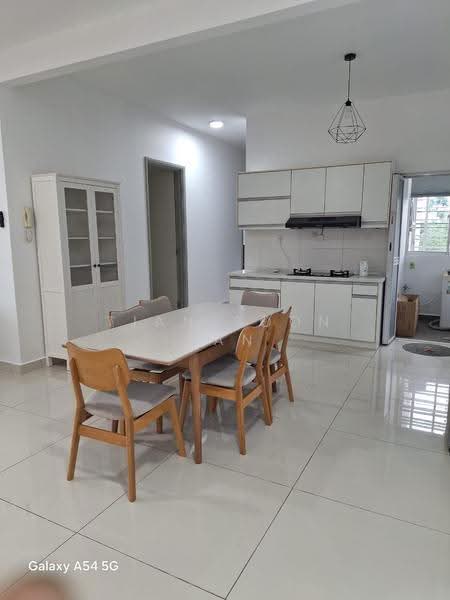Condominium for Rent at Saville @ The Park - Tian Soon Tan - Dining Room - PropertyGuru.com.my