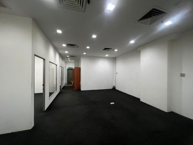 Retail Office for Rent in Jalan Klang Lama (Old Klang Road) (Kuala Lumpur) - Bryan Liew - Interior - PropertyGuru.com.my