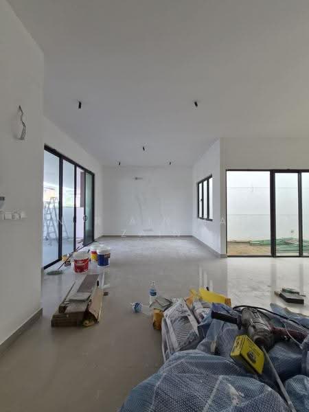 Rumah Teres 2-Tingkat untuk Dijual di Cyberjaya (Selangor) - Nur Ain Mat Zain - Living Room - PropertyGuru.com.my