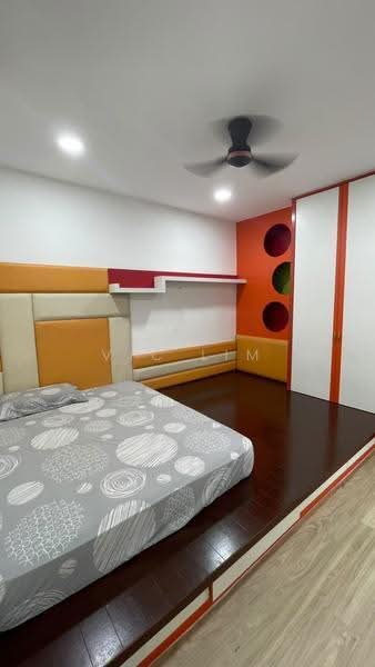 Cluster House for Sale in Taman Mount Austin (Tebrau) - Vic Lim - Bedroom - PropertyGuru.com.my
