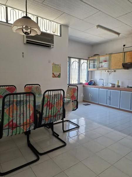 Semi-Detached House for Sale in Kemaman (Terengganu) - Kim Hian Koh - Kitchen - PropertyGuru.com.my