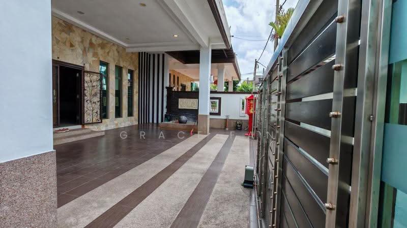 Semi-Detached House for Sale in Taman Kluang Setia (Kluang) - Grace Fan - PropertyGuru.com.my
