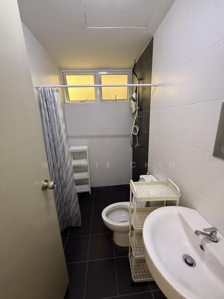 Kediaman Servis untuk Disewa di Pacific Place - Winnie Chin - Bathroom - PropertyGuru.com.my