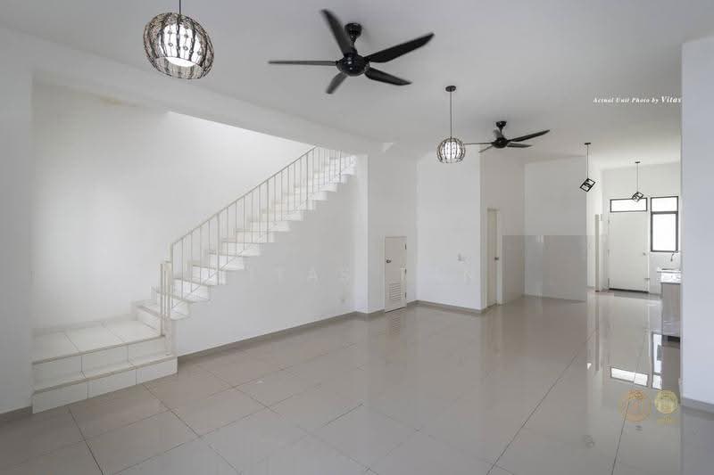 2-storey Terraced House for Rent in Eco Grandeur (Puncak Alam) - Vitas Tan - Living Room - PropertyGuru.com.my