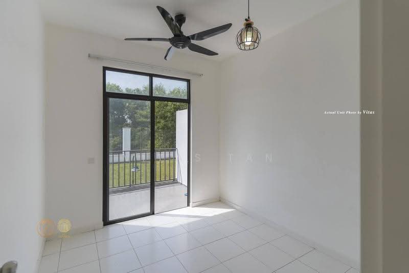 2-storey Terraced House for Rent in Eco Grandeur (Puncak Alam) - Vitas Tan - Balcony - PropertyGuru.com.my