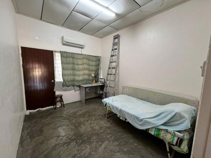Semi-Detached House for Rent in Ayer Itam (Penang) - CK Goh - Bedroom - PropertyGuru.com.my