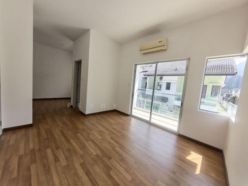 1.5-storey Terraced House for Sale in Tambun (Perak) - PENNY CHEN - Bedroom - PropertyGuru.com.my