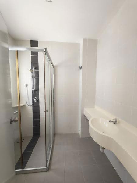 1.5-storey Terraced House for Sale in Tambun (Perak) - PENNY CHEN - Bathroom - PropertyGuru.com.my