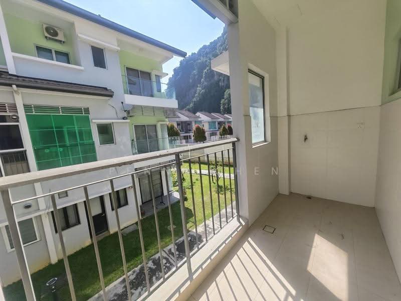 1.5-storey Terraced House for Sale in Tambun (Perak) - PENNY CHEN - Balcony - PropertyGuru.com.my