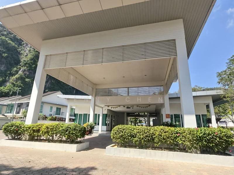1.5-storey Terraced House for Sale in Tambun (Perak) - PENNY CHEN - Club House - PropertyGuru.com.my