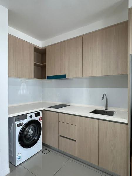 Kediaman Servis untuk Dijual di SouthPlace Residences @ Tropicana Metropark - Khairil Anwar Sirajudin - Kitchen - PropertyGuru.com.my