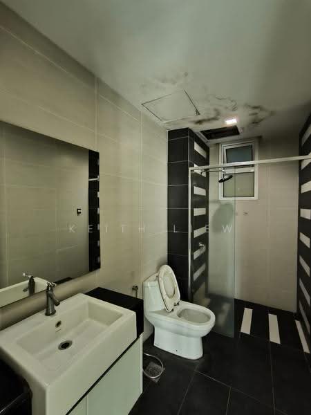 Apartment for Rent at Central Residence @ Sungai Besi - Keith Liew - Bathroom - PropertyGuru.com.my