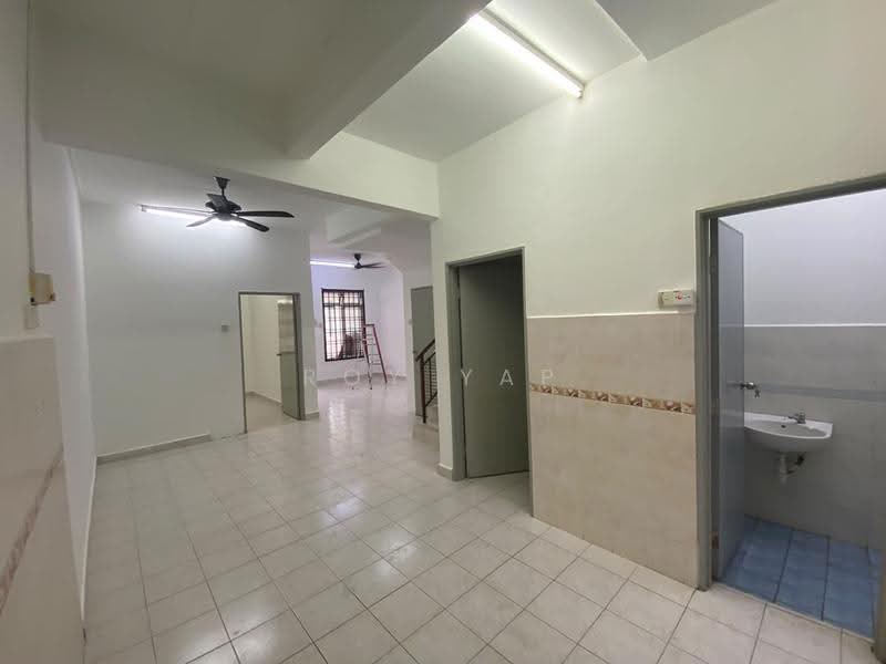 1.5-storey Terraced House for Rent in Bandar Seri Alam (Masai) - Roy Yap - Interior - PropertyGuru.com.my