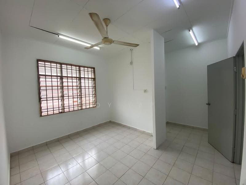 1.5-storey Terraced House for Rent in Bandar Seri Alam (Masai) - Roy Yap - Interior - PropertyGuru.com.my
