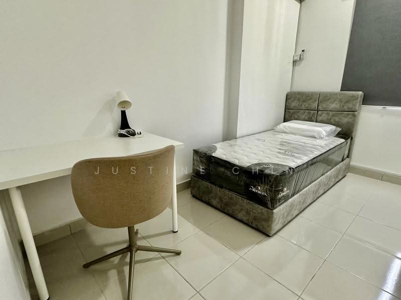 Condominium for Rent at Kampar Lake Campus - Justine Chin - Bedroom - PropertyGuru.com.my