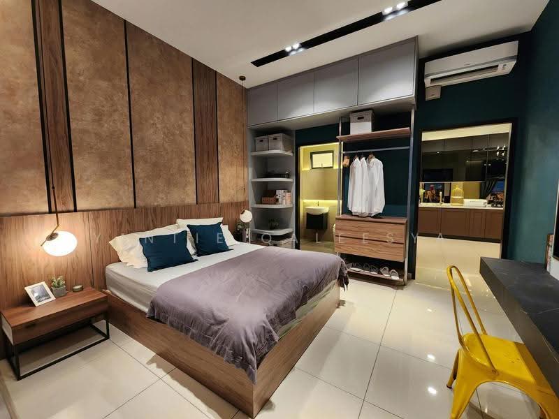 Service Residence for Sale at Parkland Residence - Yantie Qaleesya - Bedroom - PropertyGuru.com.my
