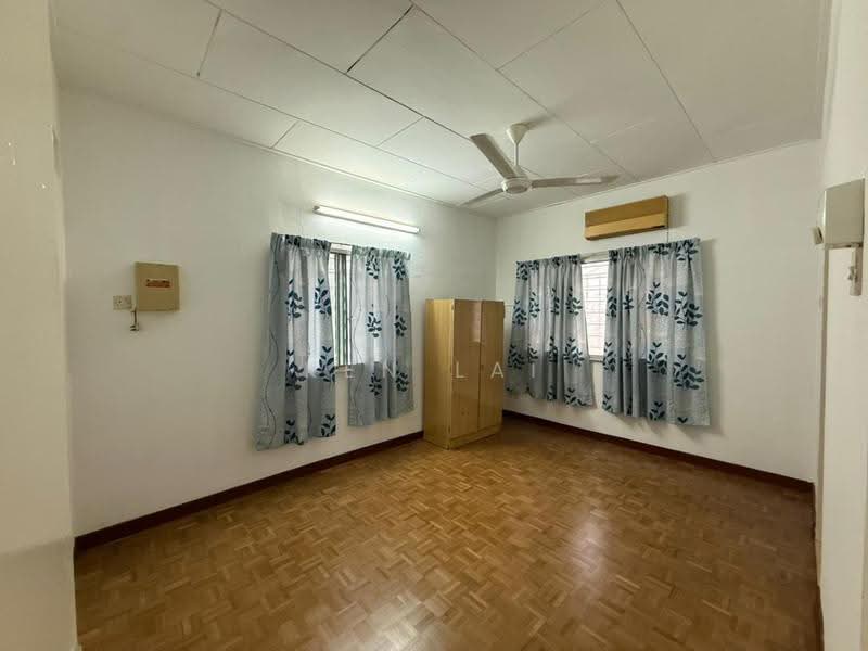 2-storey Terraced House for Sale in SS2 (Petaling Jaya) - Ken Lai - Bedroom - PropertyGuru.com.my