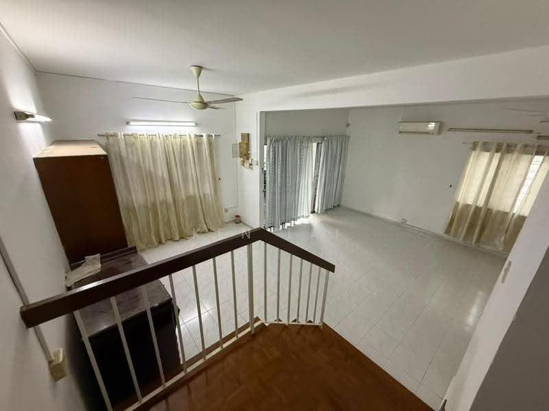 2-storey Terraced House for Sale in SS2 (Petaling Jaya) - Ken Lai - Living Room - PropertyGuru.com.my
