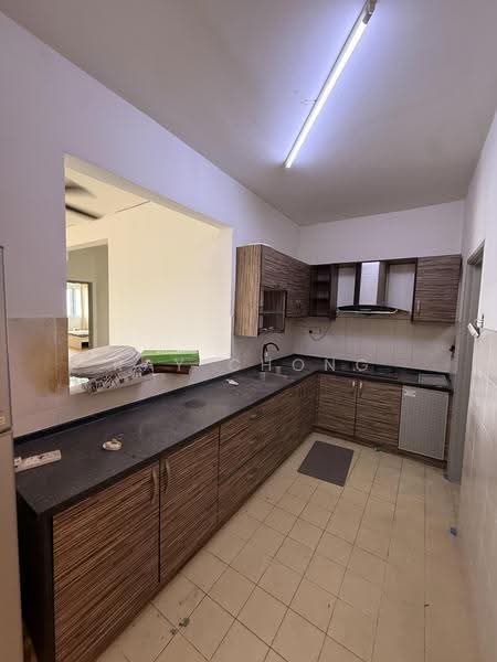 Kondominium untuk Disewa di Aman Heights Condominium - Ray Chong - Kitchen - PropertyGuru.com.my