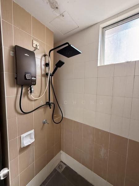 Kondominium untuk Disewa di Aman Heights Condominium - Ray Chong - Bathroom - PropertyGuru.com.my