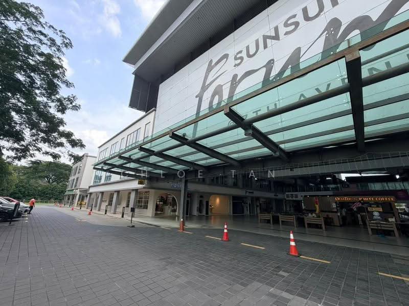 Kedai untuk Dijual di Seksyen U13 (Setia Alam) - Chloe Tan - Exterior - PropertyGuru.com.my