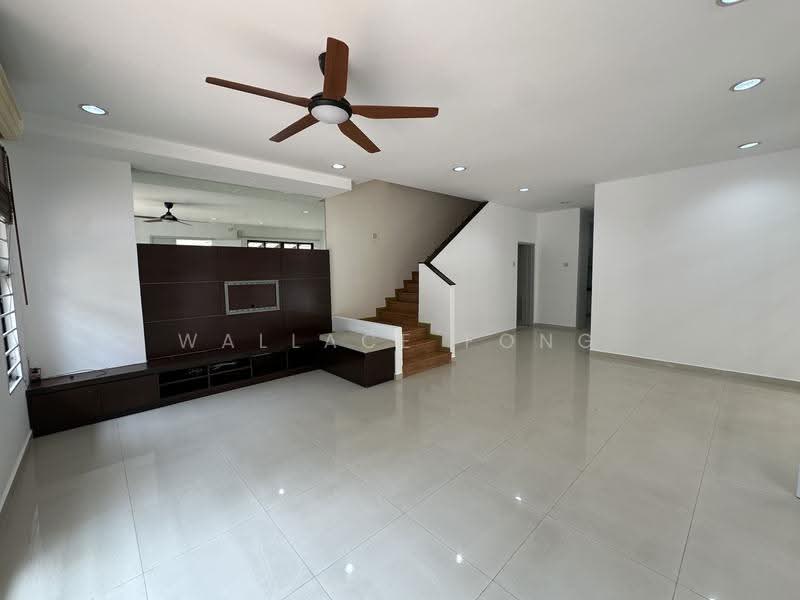 Cluster House for Sale in Taman Mutiara Indah (Puchong) - Wallace Fong - Living Room - PropertyGuru.com.my
