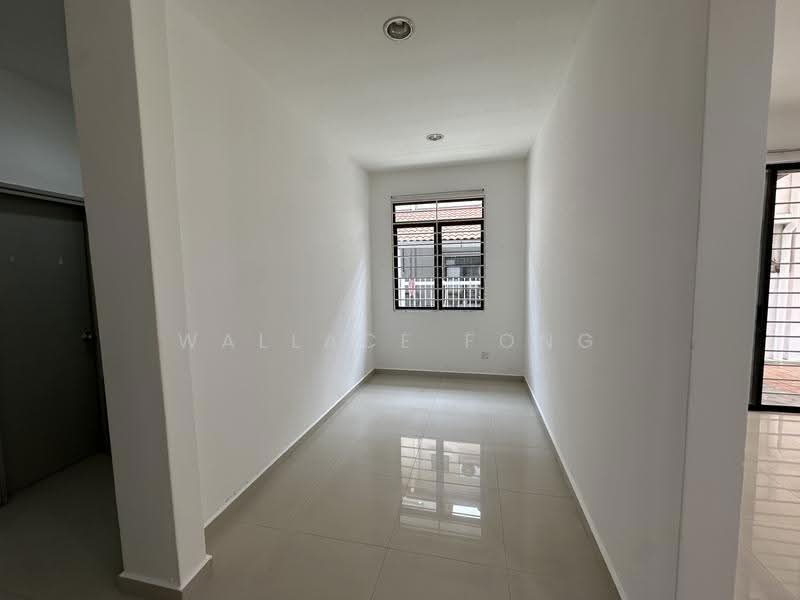 Cluster House for Sale in Taman Mutiara Indah (Puchong) - Wallace Fong - Interior - PropertyGuru.com.my
