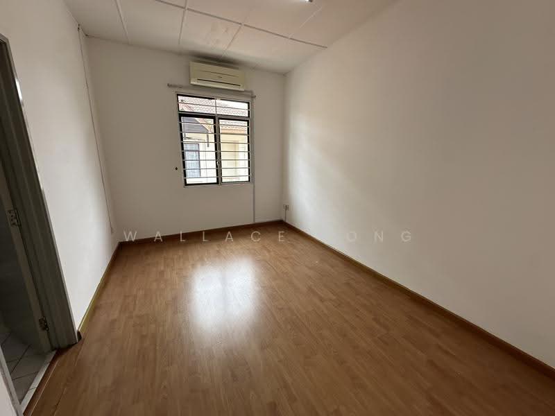 Cluster House for Sale in Taman Mutiara Indah (Puchong) - Wallace Fong - Interior - PropertyGuru.com.my